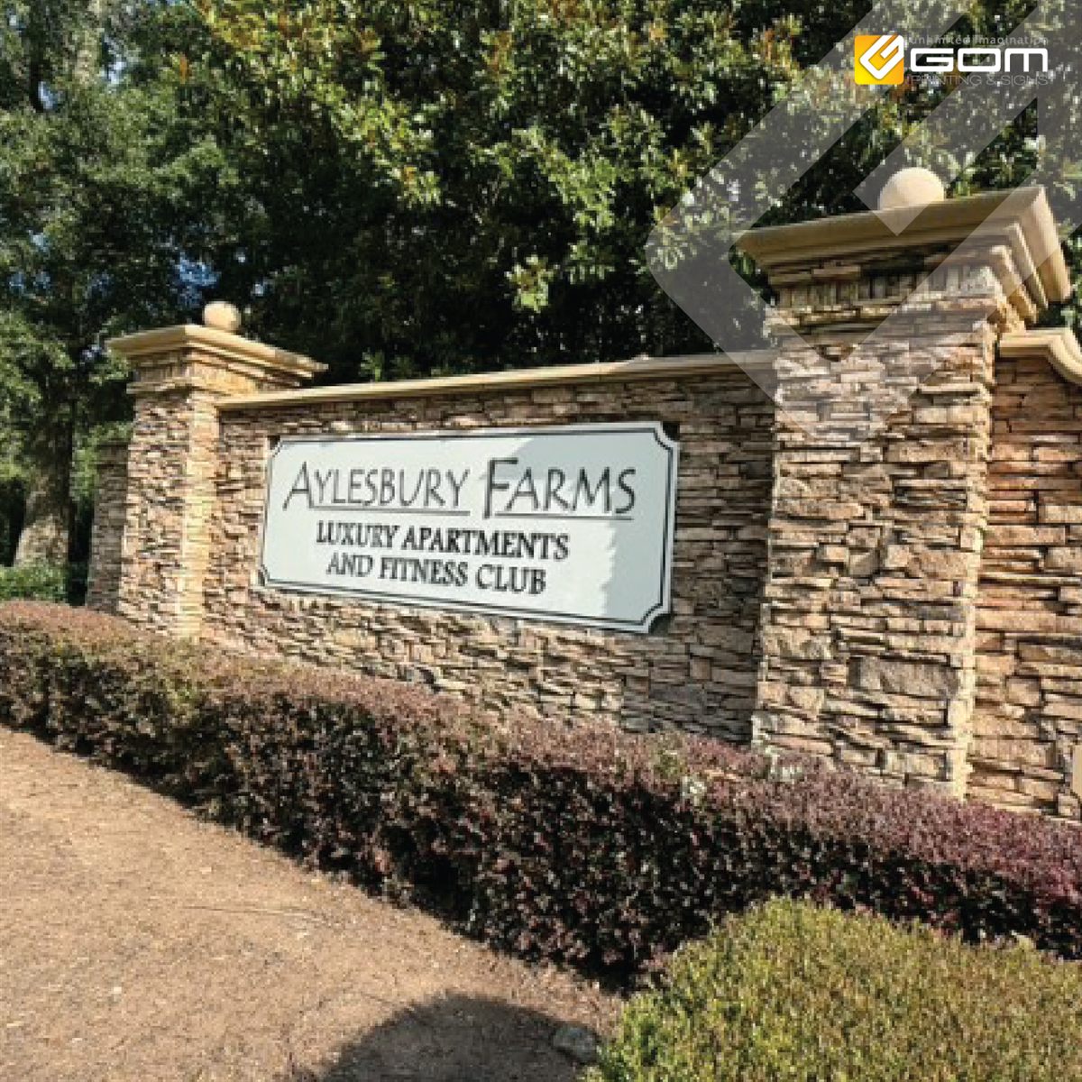 Aylesbury Farms Apartments — Monument Sign