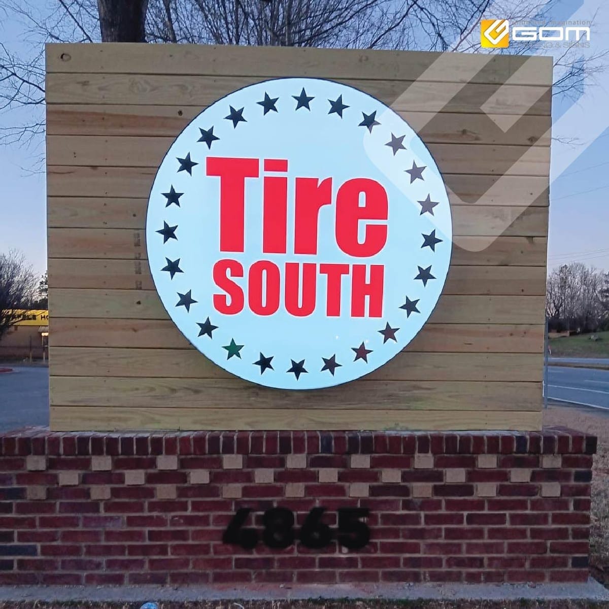 Tire South — Monument Sign